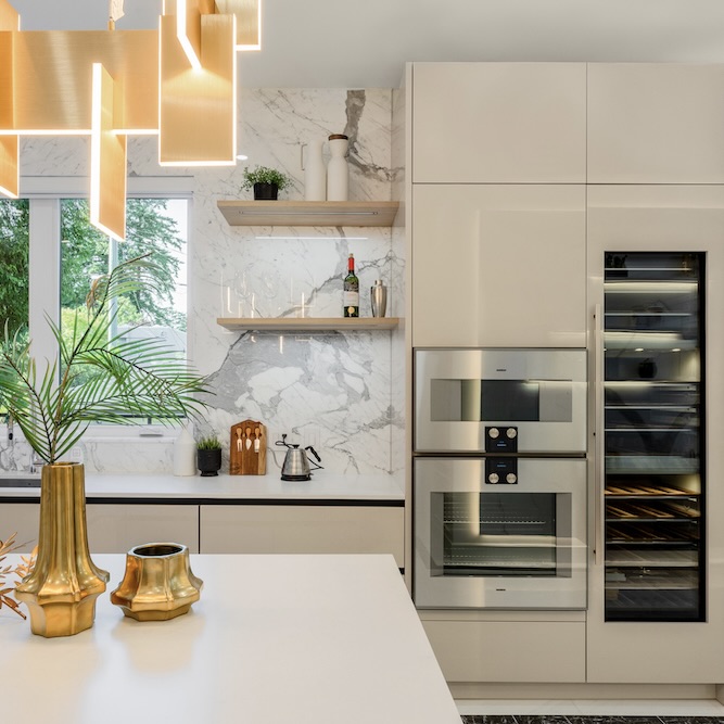 Advantages of high gloss kitchens